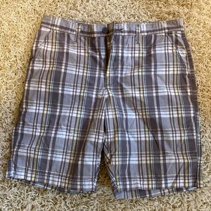 💙Mens Sonoma Plaid Shorts - size 36 excellent condition!